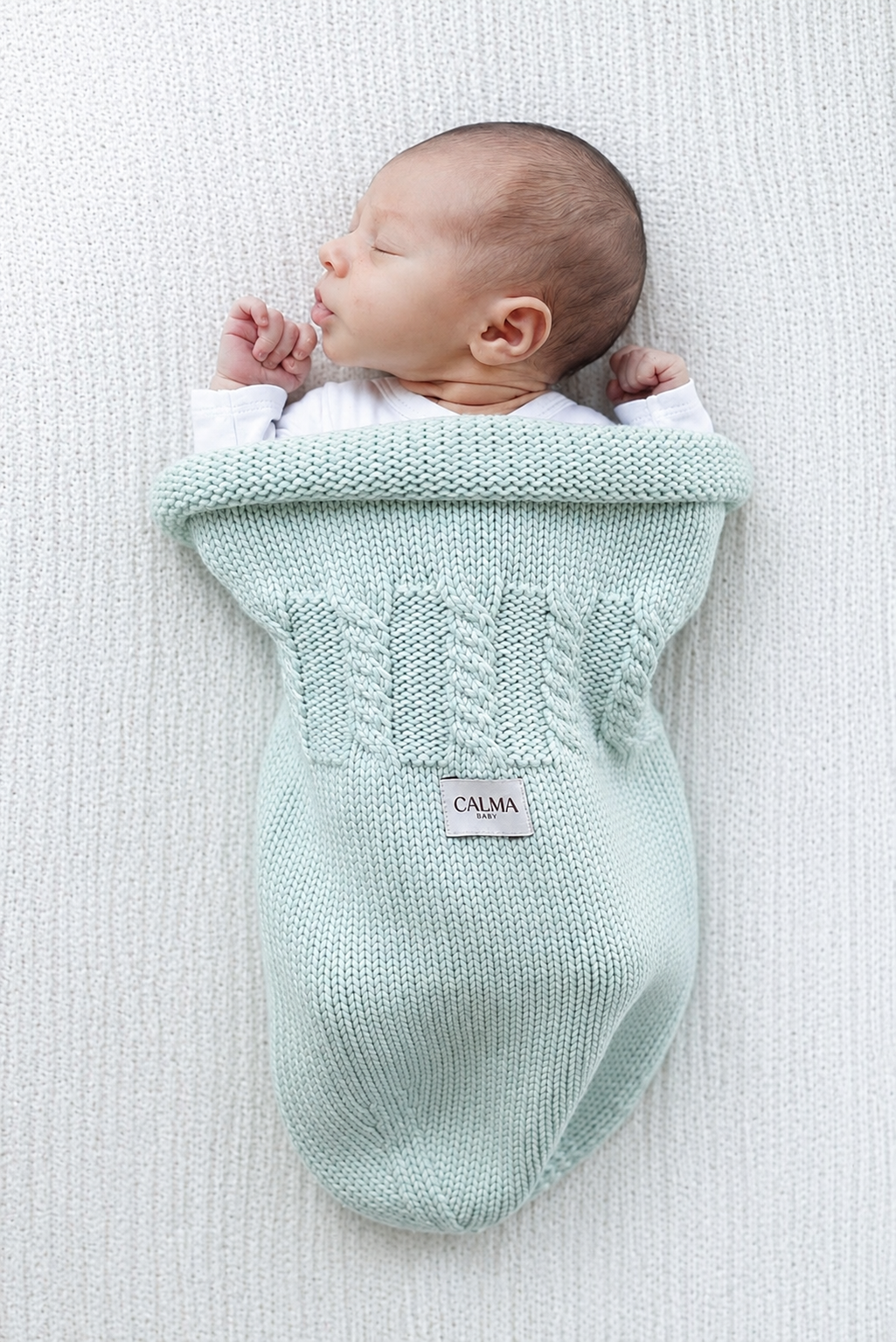 Calma Baby Cocoon Premium: 100% Merino Wool - Green Sage